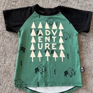 🌶️ Rags Adventure Green and Black Kids Shirt. Size 2T